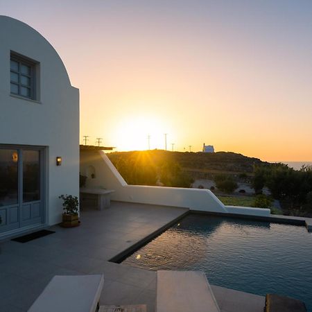 Saint John Oia-Villas With Private Heated Pool Exterior photo